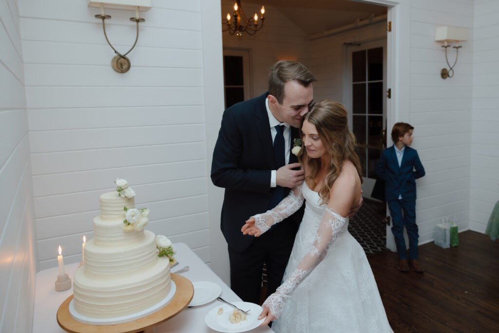 Cake cutting